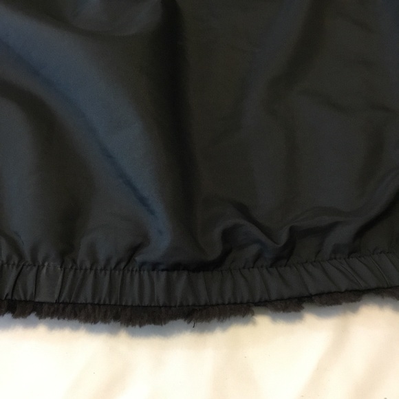 Black duffel Vest, (Check Measurements) Faux Fur - Picture 7 of 7